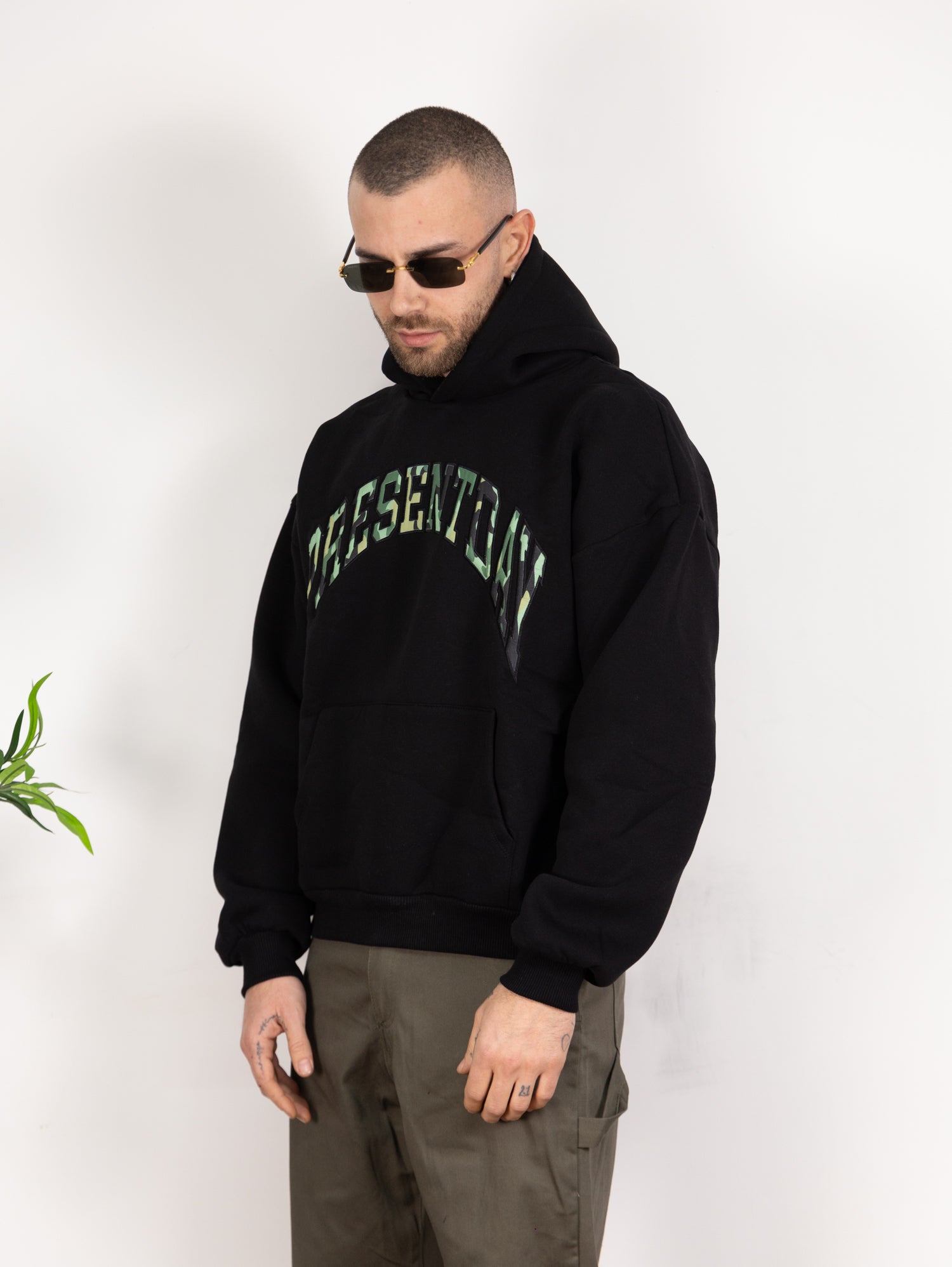 Hoodie ricamo mimetico