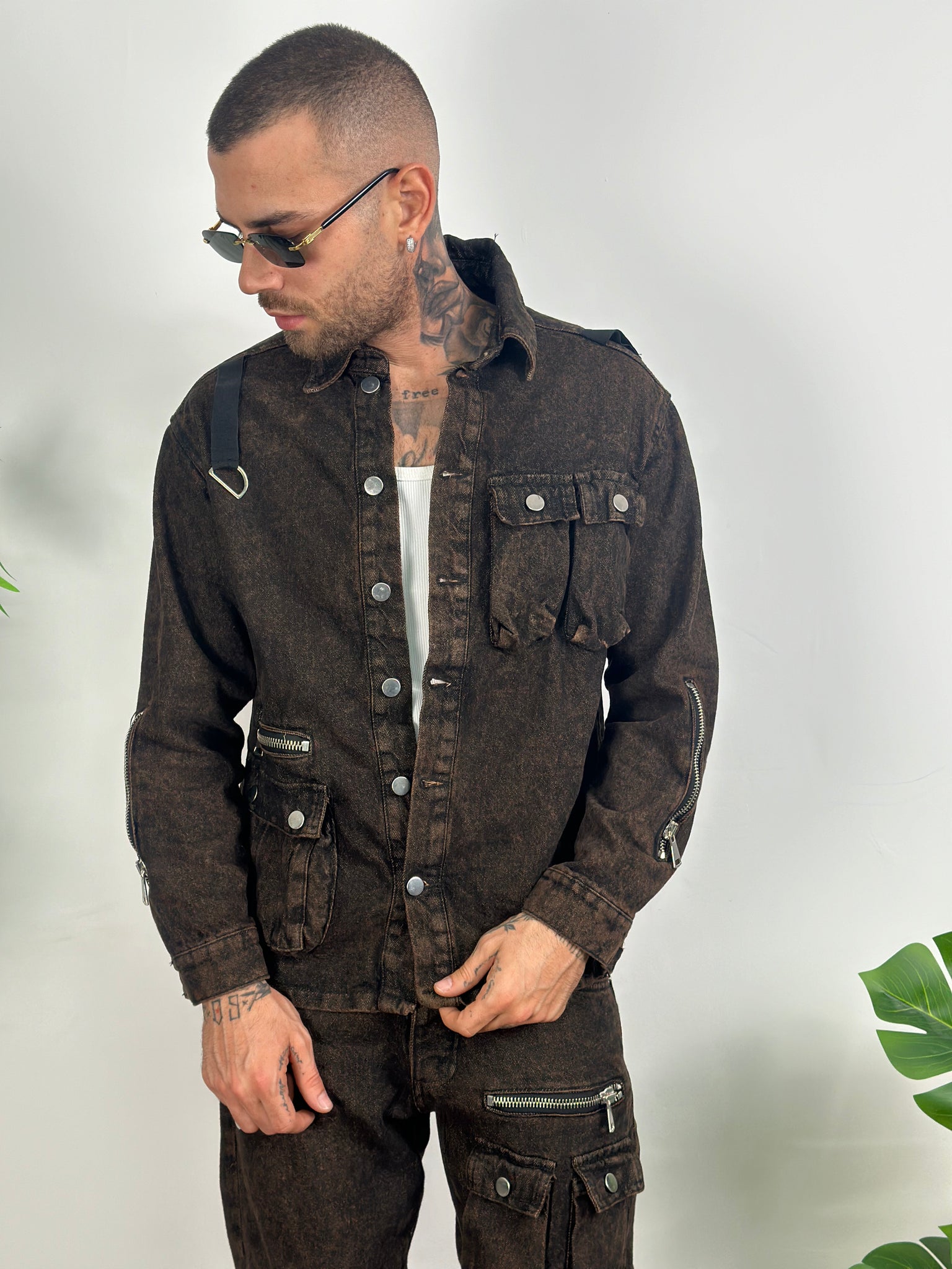Brown pocket coordinate set