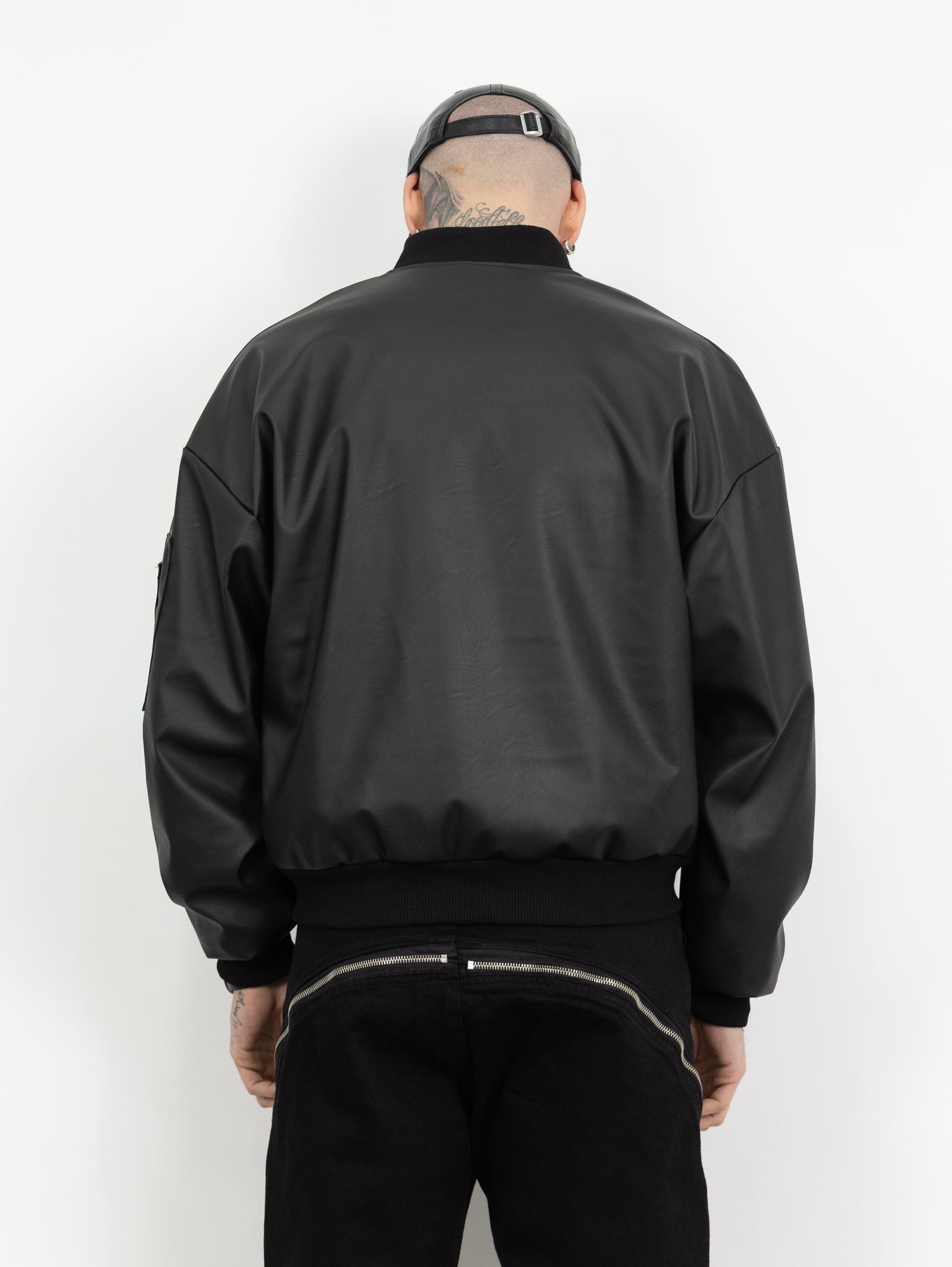 Jacket skin black