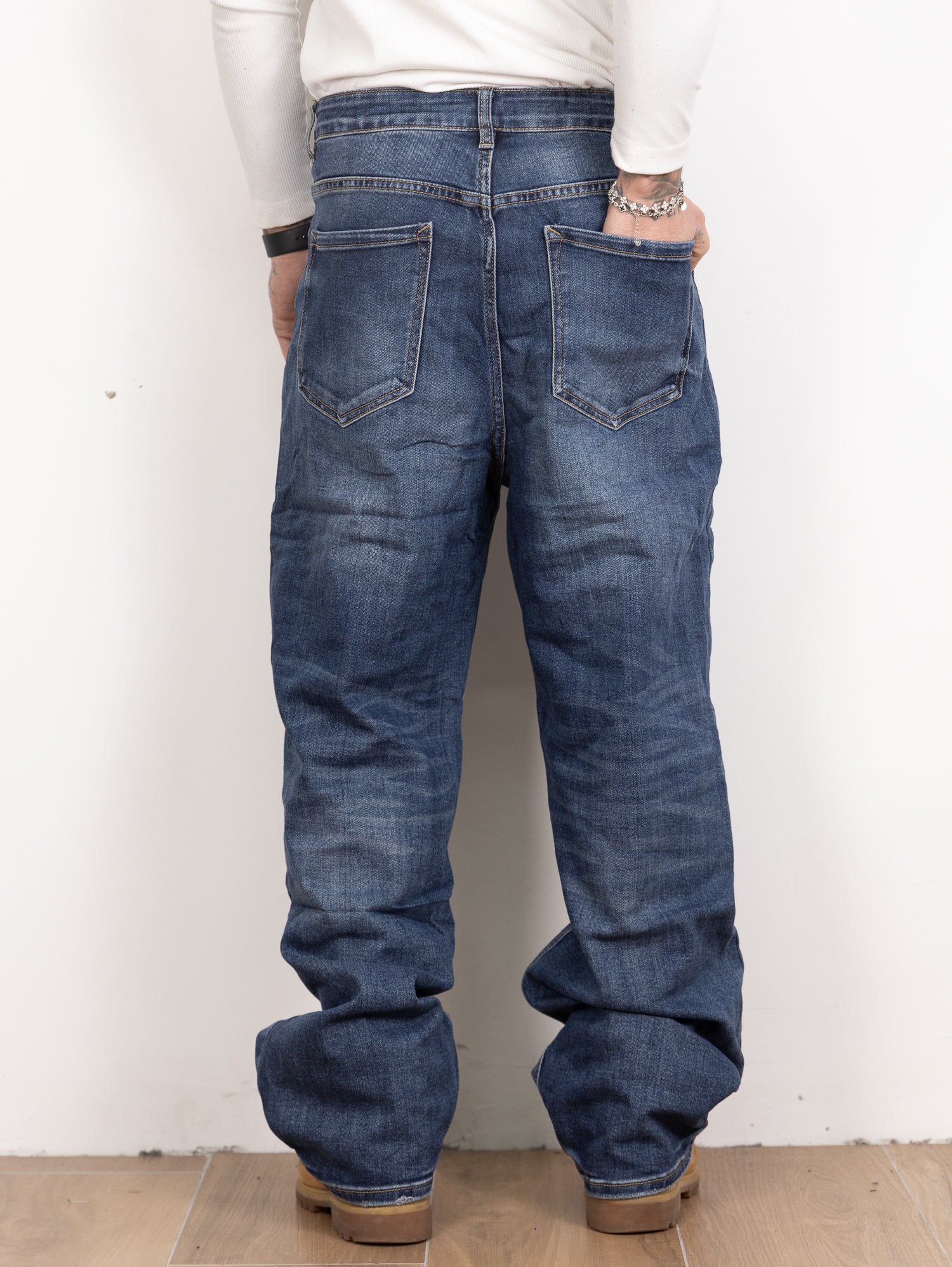 Baggy denim